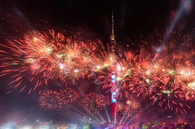 Ostankino. Uluslararası Festivali ışık daire açılışı