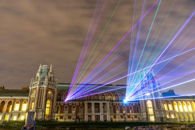 Tsaritsyno. Uluslararası Festivali ışık daire. 
