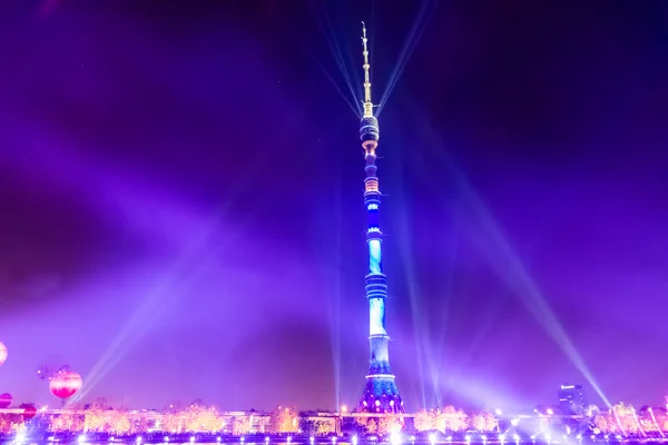 Ostankino. Uluslararası Festivali ışık daire açılışı