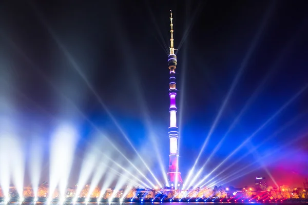 Ostankino. Uluslararası Festivali ışık daire açılışı