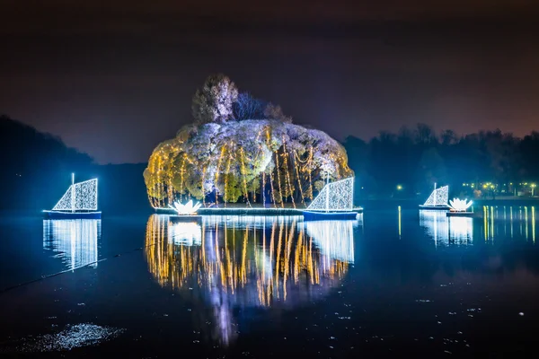 Tsaritsyno. Uluslararası Festivali ışık daire. 