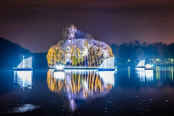 Tsaritsyno. International festival The Circle of Light. — Stock Photo, Image