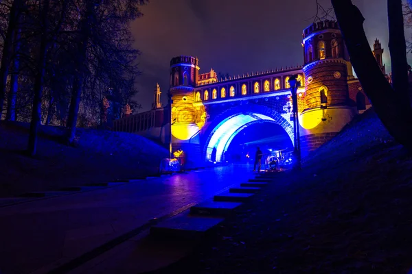 Tsaritsyno. Uluslararası Festivali ışık daire. 