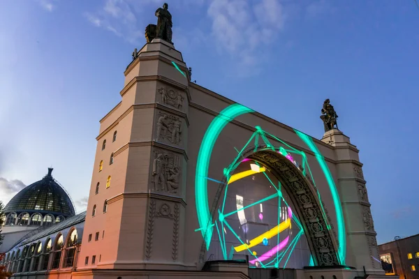 La ENEA (VDNH). Festival Internacional El Círculo de la Luz . —  Fotos de Stock