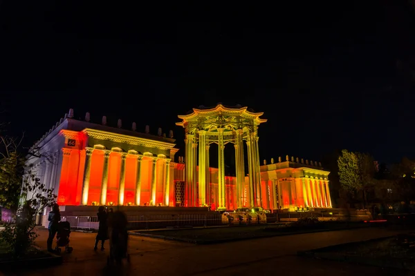 La ENEA (VDNH). Festival Internacional El Círculo de la Luz . —  Fotos de Stock