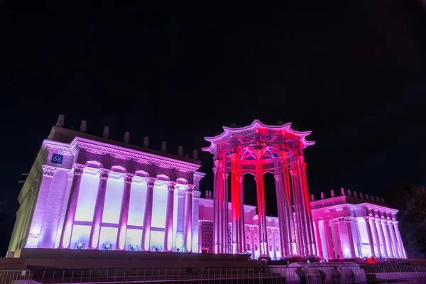 La ENEA (VDNH). Festival Internacional El Círculo de la Luz . —  Fotos de Stock