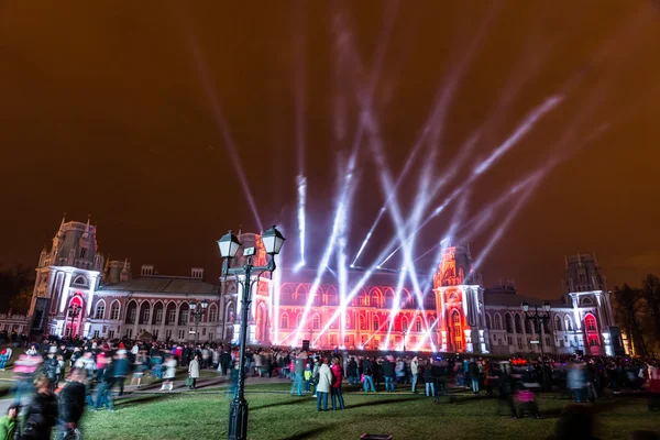 Tsaritsyno. Moscow. International festival The Circle of Light. — Stock Photo, Image