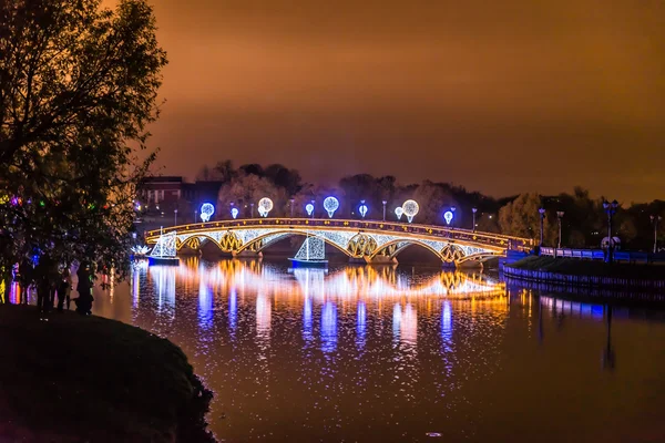 Tsaritsyno。莫斯科。国际节圆光. — 图库照片