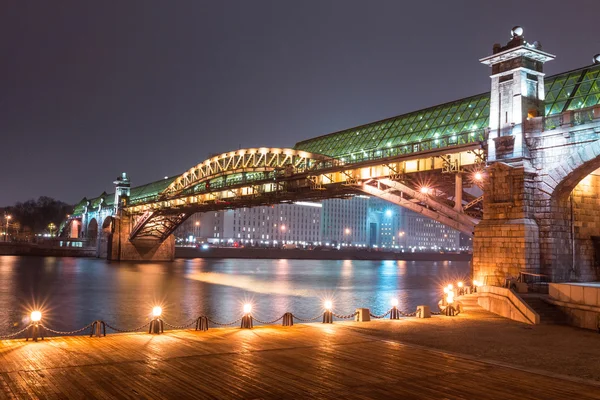 Moscow. Andreevskiy Bridge. — Stock Photo, Image