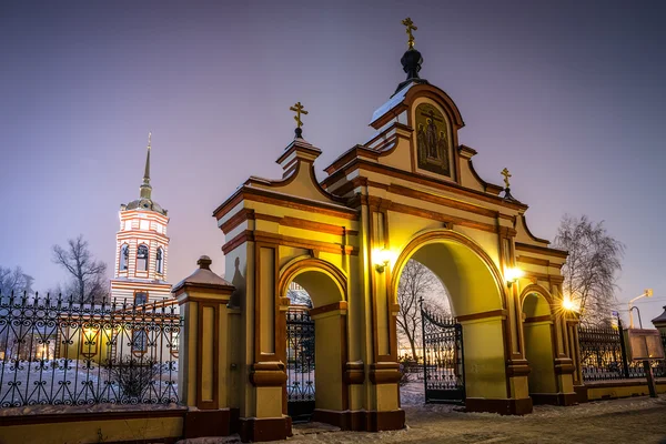 Die Kirche der Erhöhung des heiligen Kreuzes in altufevo. — Stockfoto