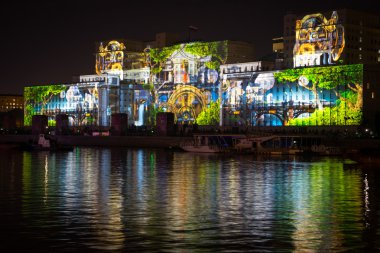 Işık Festivali daire açılışı.