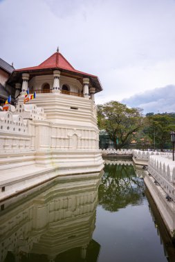 Diş Buda Tapınağı.