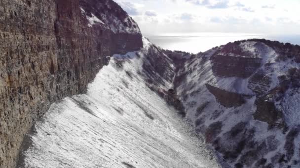 Cañón Con Nieve Árboles Invierno Vista Aérea Del Cañón Con — Vídeos de Stock