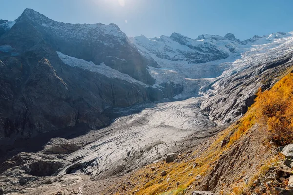 Скелясті Гори Льодовик Гора Льодовик Домбеї — стокове фото