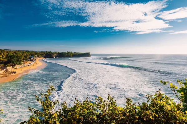 Balangan Strand Bali Met Grote Golven Oceaan Perfecte Golven Surfen — Stockfoto