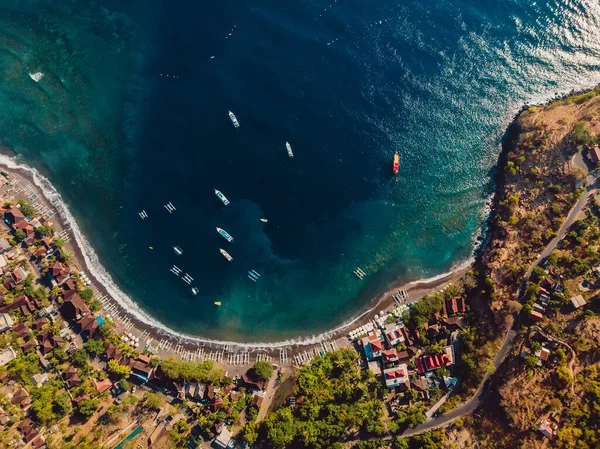 Αεροφωτογραφία Της Πόλης Του Μπαλί Γαλάζια Θάλασσα Και Βάρκες Αμέντ — Φωτογραφία Αρχείου