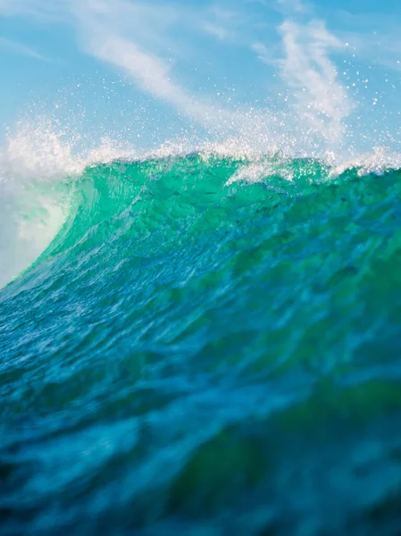 Onda Surf Perfeita Oceano Quebrando Onda Turquesa Com Luz Solar — Fotografia de Stock