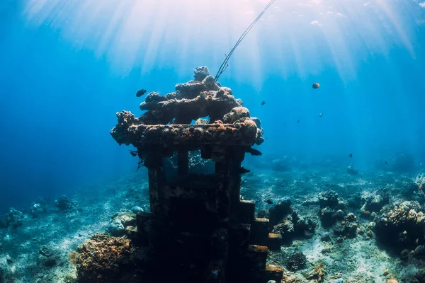 Templo Submarino Océano Azul Cerca Amed Bali Sitio Buceo Popular — Foto de Stock