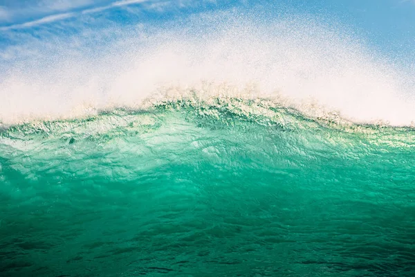 Onda Oceânica Quebrando Ideal Com Gotas Água — Fotografia de Stock