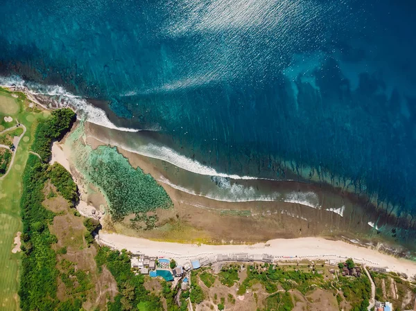 Widok Powietrza Plażę Laguna Falami Oceanicznymi Bali Plaża Balangan — Zdjęcie stockowe