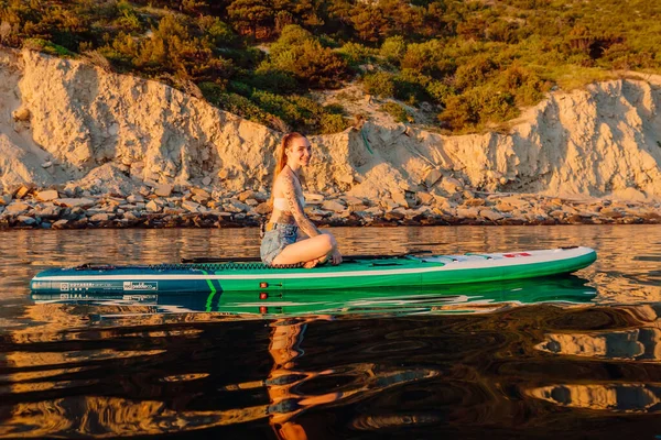 Mayo 2021 Anapa Rusia Chica Delgada Stand Paddle Board Mar —  Fotos de Stock