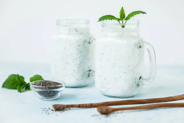 Chia Tohumlu Sağlıklı Diyet Smoothie Vejetaryen Gıda Sağlık Konsepti — Stok fotoğraf