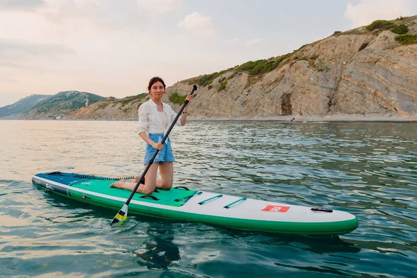 June 2021 Anapa Russia Sporty Woman Paddle Stand Paddle Board — Stock Photo, Image