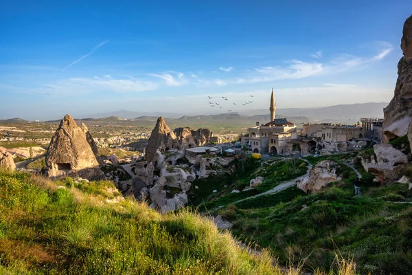 Landscape Cappadocia Turkey View Top Hill Overlooks Uchisar Castle Old — Stock Photo, Image