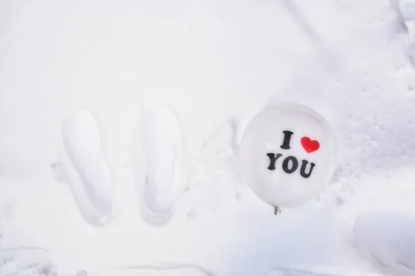Globo San Valentín Blanco Con Texto Love You Fresh White —  Fotos de Stock