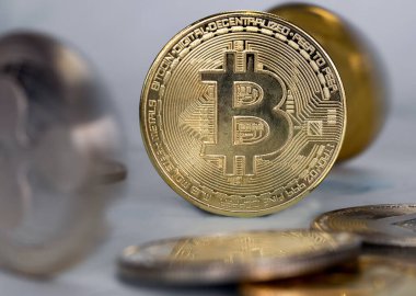 Bitcoin şifreleme, borsa konsepti. makro çekim, altın sanal para, teknoloji, iş, borsa konsepti modern fon