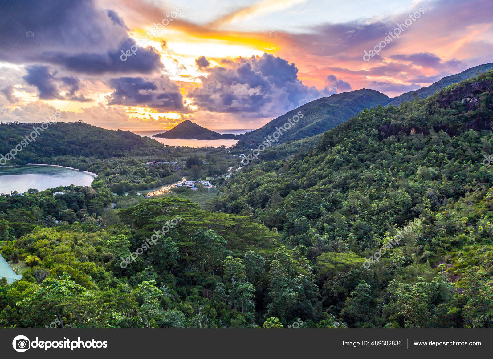 Seychelles National Park图库照片 免版税seychelles National Park图片 Depositphotos Seychelles National Park图库照片 免版税seychelles National Park图片 Depositphotos