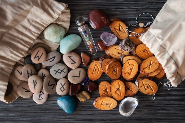 Magic runes with their hands — Stock Photo, Image