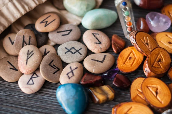 Magic runes with their hands — Stock Photo, Image