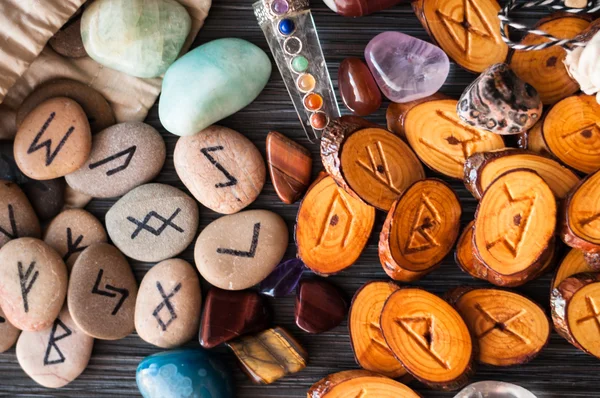 Magic runes with their hands — Stock Photo, Image