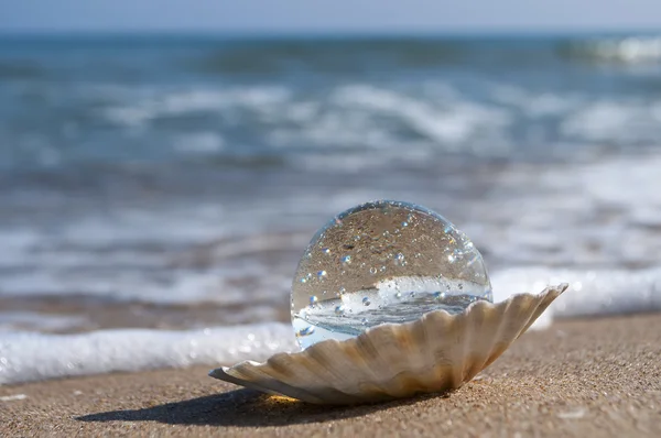 Boule de cristal comme la perle — Photo