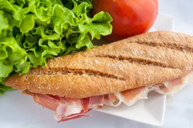 jambon bocadillo sandviç