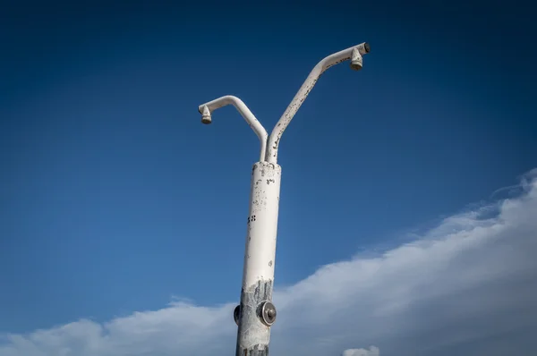 Shower on the beach — Stock Photo, Image