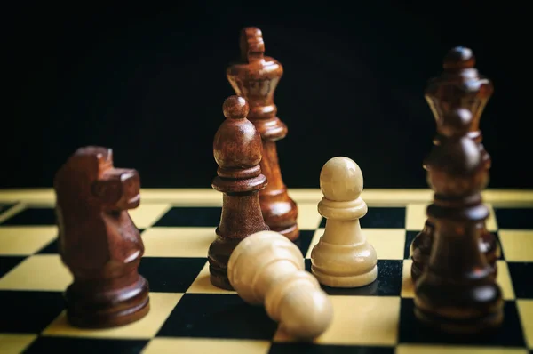 목조 체스 보드 — 스톡 사진