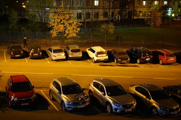 Moscú Rusia Octubre 2020 Calle Moscú Por Noche Patio Coches — Foto de Stock