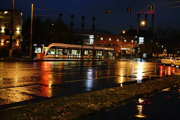 Nachtzicht Straten Van Moskou Tram Komt Aan Het Station Een — Stockfoto