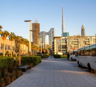 Burj Halife manzarası, dünyanın en yüksek binası ve Sky View Oteli. Dubai 'de. BAE. Açık havada.