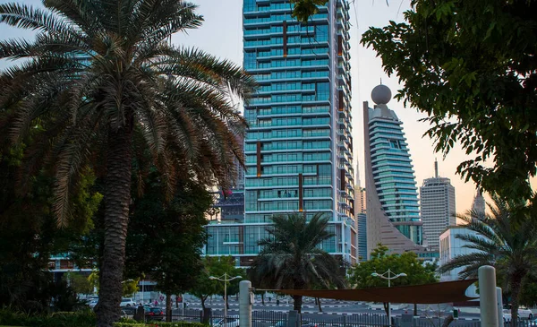 Şeyh Zayed Yolundaki Bir Binanın Kısmi Görüntüsü Bae Nin Ana — Stok fotoğraf