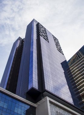 Lüks ve prestijli Dubai Marina bölgesindeki gökdelenlerden biri..