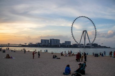 Dubai, Dubai 'deki Meraas yakınlarında bulunan dünyanın en uzun dönme dolabı Ain Dubai.