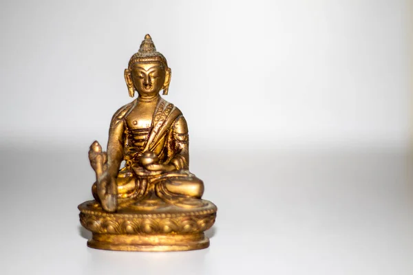 Primer Plano Una Mini Estatua Bronce Buddha — Foto de Stock