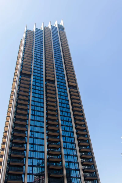ドバイ Uae 2021ドバイのダウンタウンにある超高層ビルのショット — ストック写真