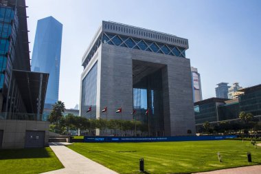 Dubai, BAE - 02.04.2021 Bir Dubai Uluslararası Finans Merkezi Çekimi