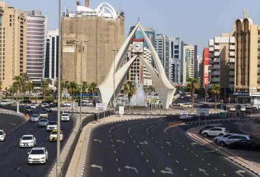 Dubai, BAE - 07.14.2021 En eski dönüm noktalarından biri, saat kulesi..