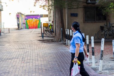 Dubai, BAE - 08.03.2021 - Deira 'nın işlek sokakları.