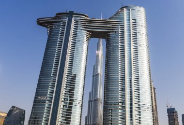 Dubai, BAE - 08.16.2021 - Burj Halife ve Sky View Oteli